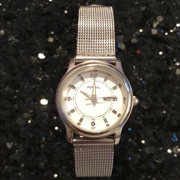 Fossil Jewelry - Fossil watch 1990s - like new